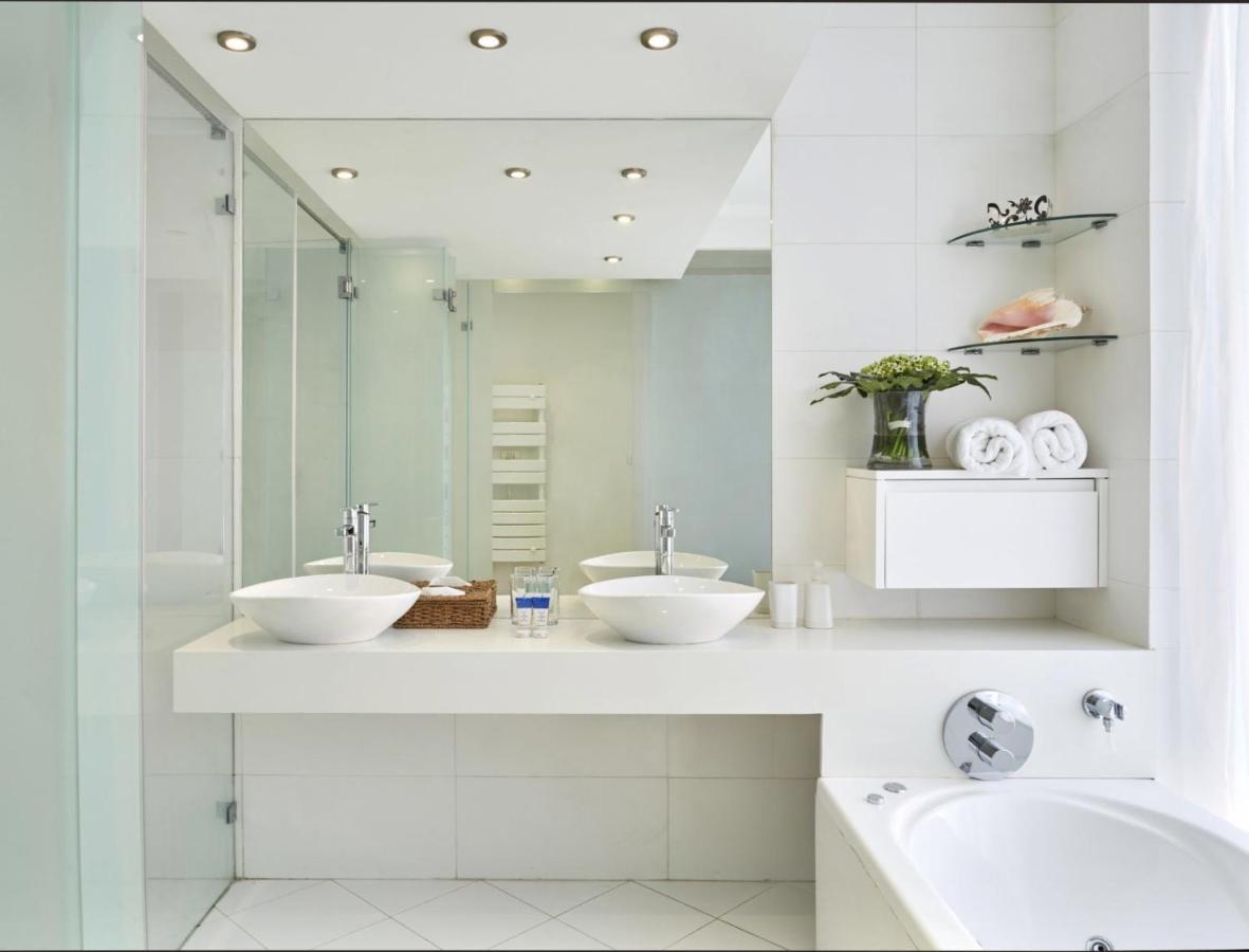 Island Luxurious Suites Hotel And Spa Netanja Exteriér fotografie