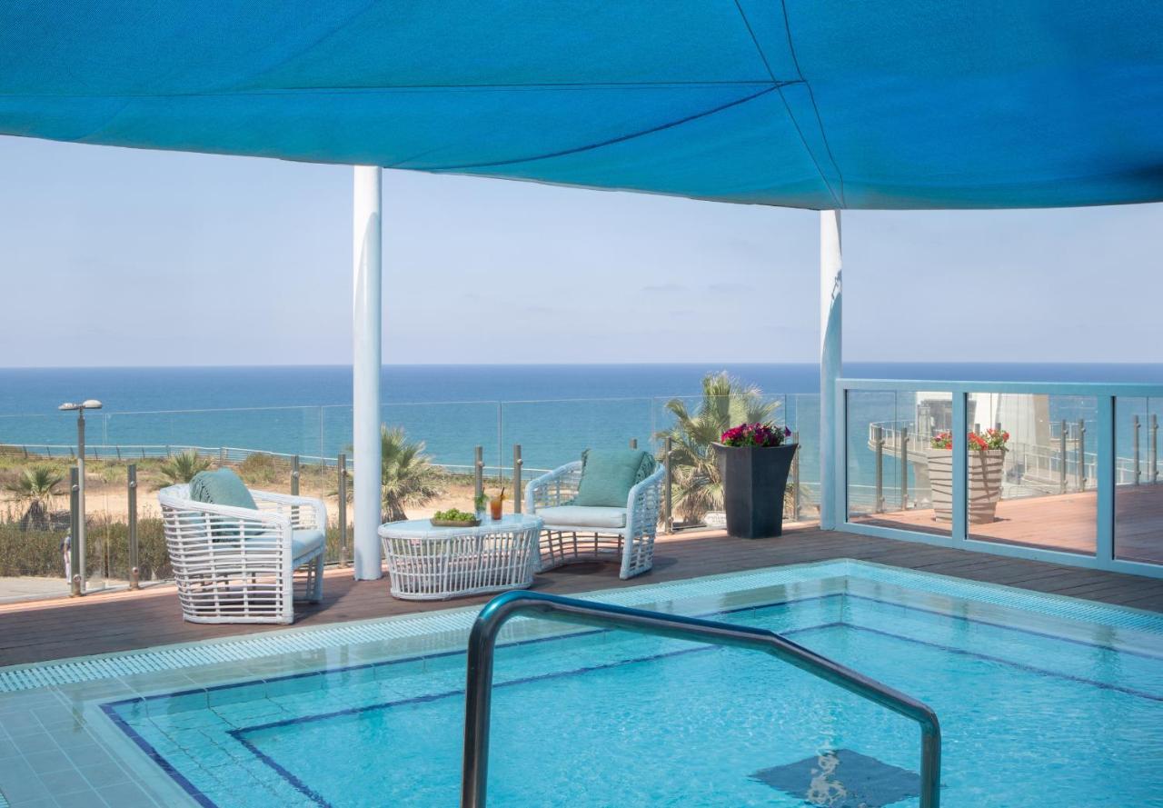 Island Luxurious Suites Hotel And Spa Netanja Exteriér fotografie
