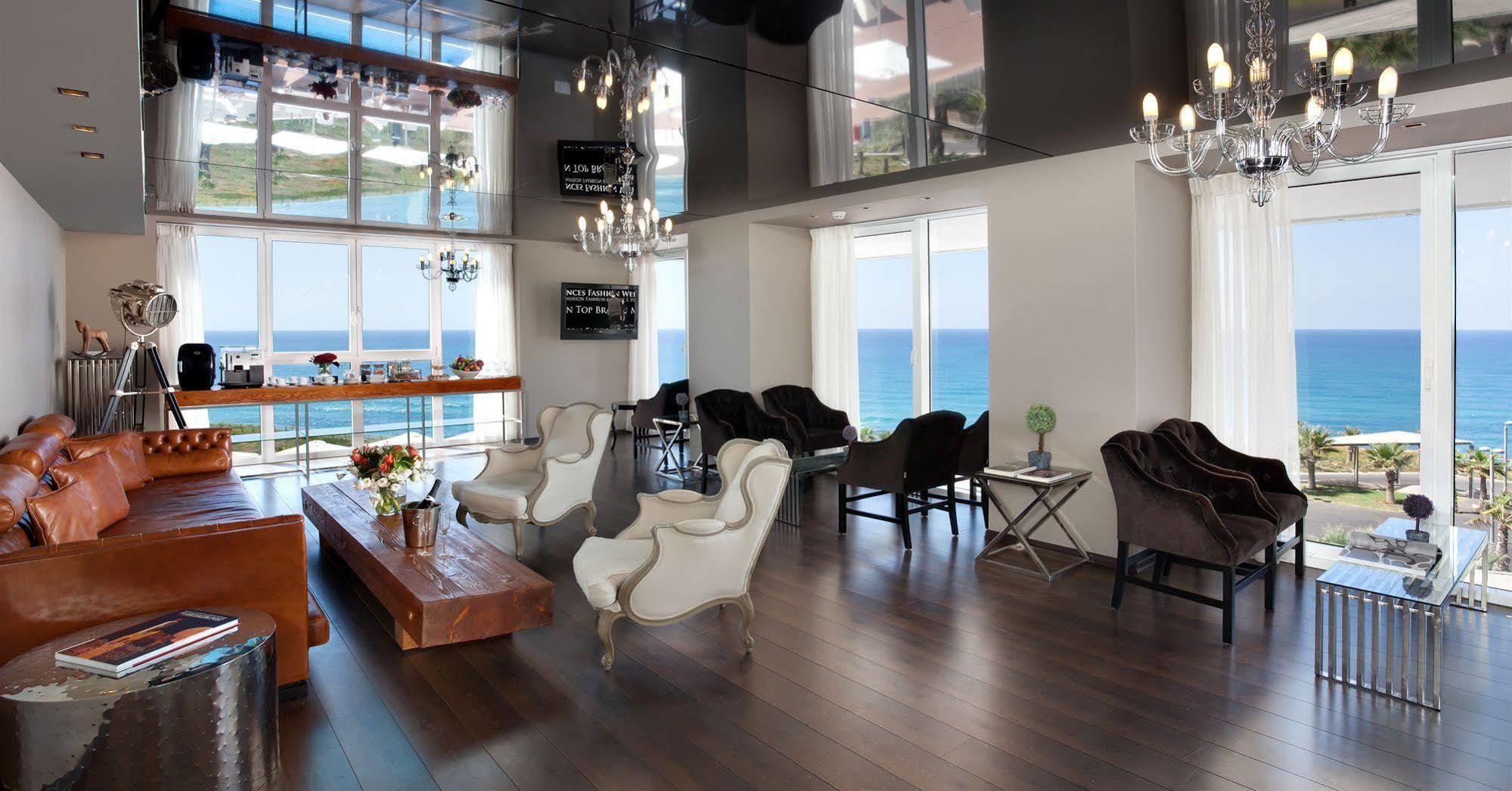 Island Luxurious Suites Hotel And Spa Netanja Exteriér fotografie