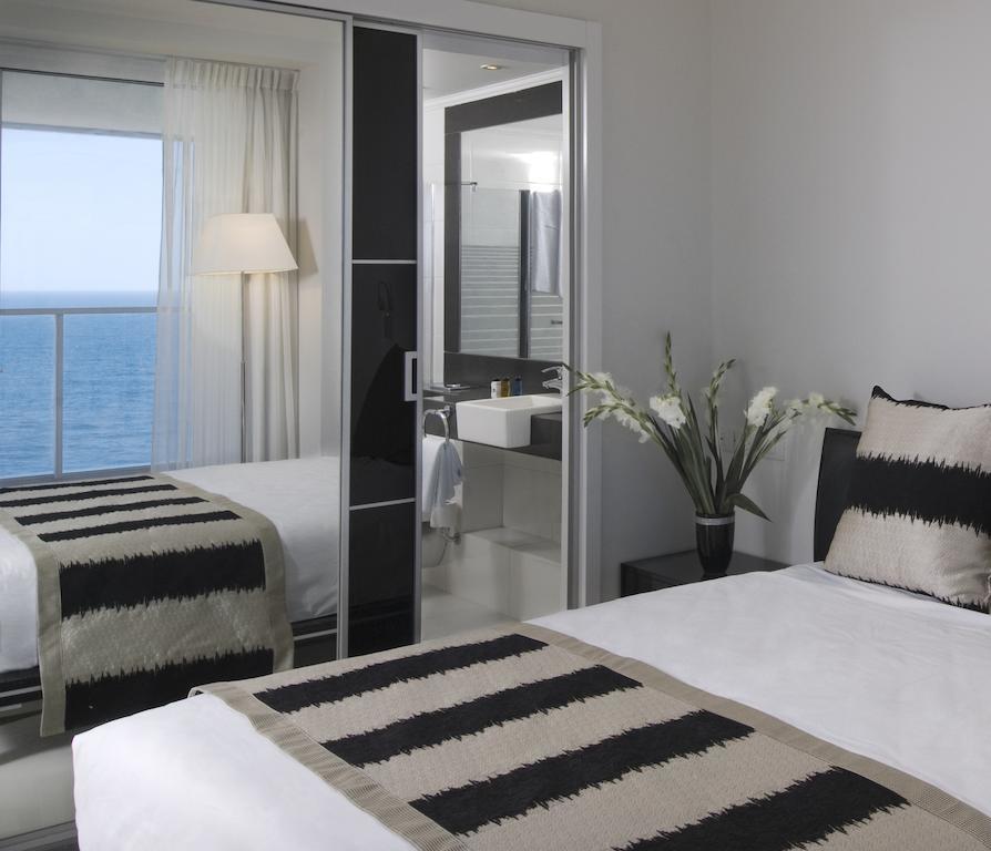 Island Luxurious Suites Hotel And Spa Netanja Pokoj fotografie